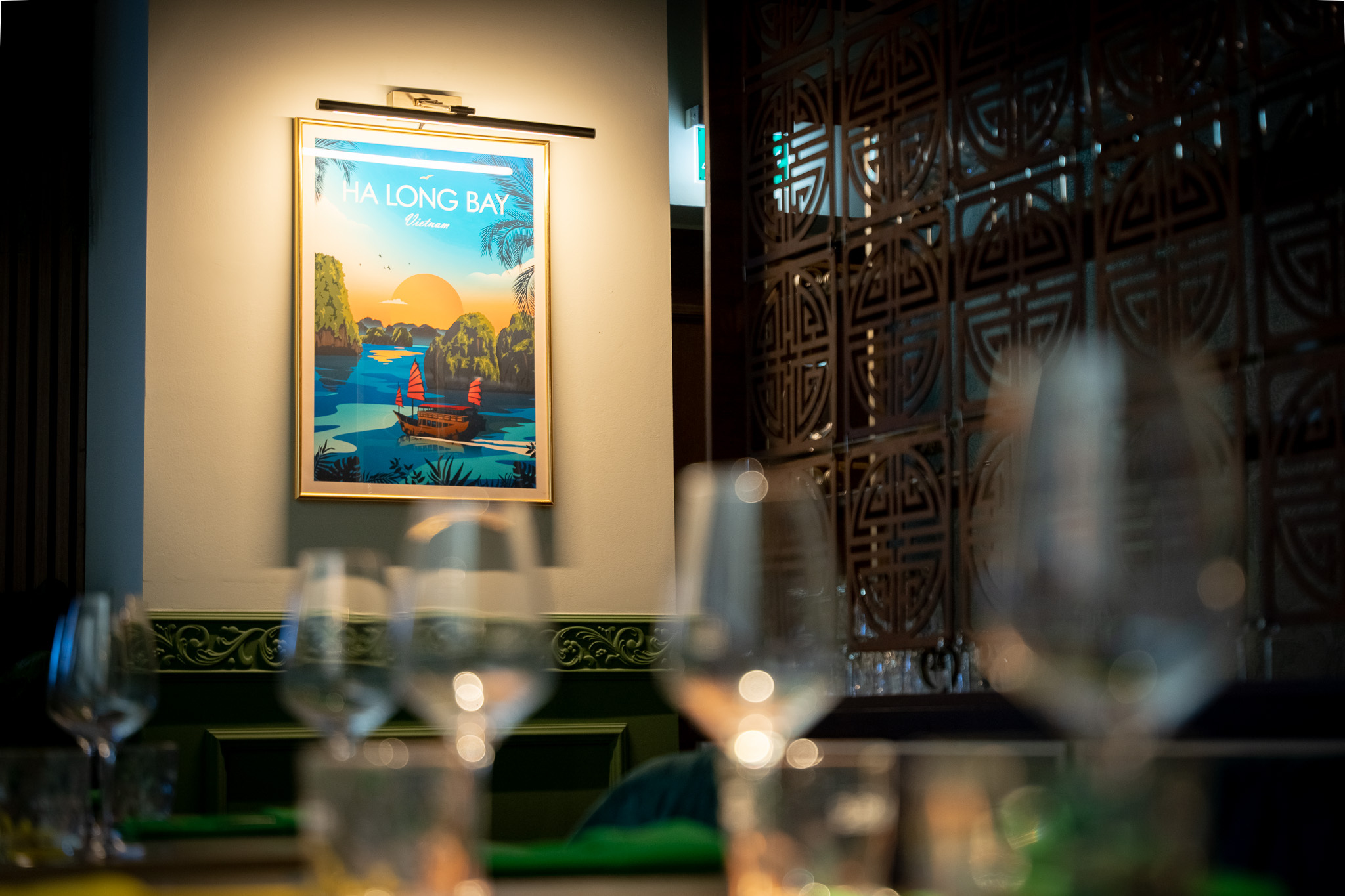 MAUI am Rotkreuzplatz – Restaurant in Nymphenburg München