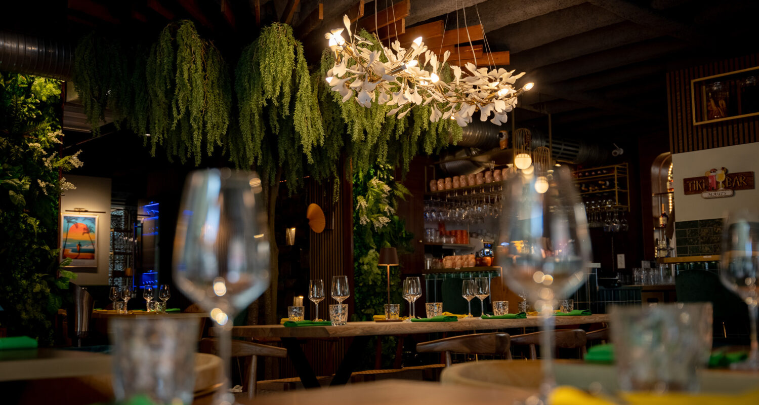 MAUI Hawasian Vietnamese Restaurant München Ludwigpalais drinnen Restaurant 34