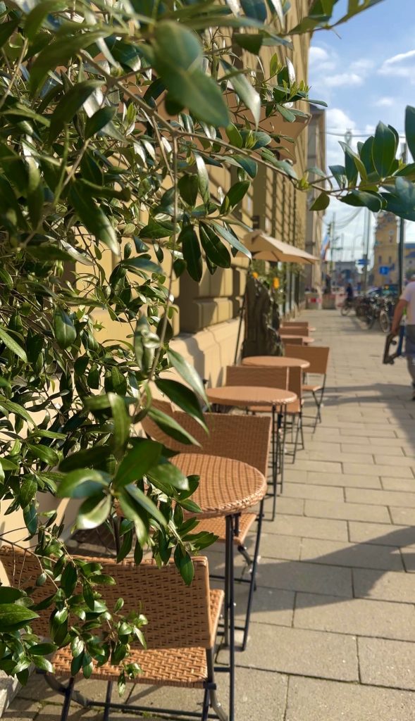 Mittagessen in München: Frisch & exotisch. | Maui Restaurant | MAUI Hawasian & Vietnamese Restaurant München z5339347702872 ec2137a129e3e6918c3ae7e8826b2fa2 | MAUI Hawasian & Vietnamese Restaurant München